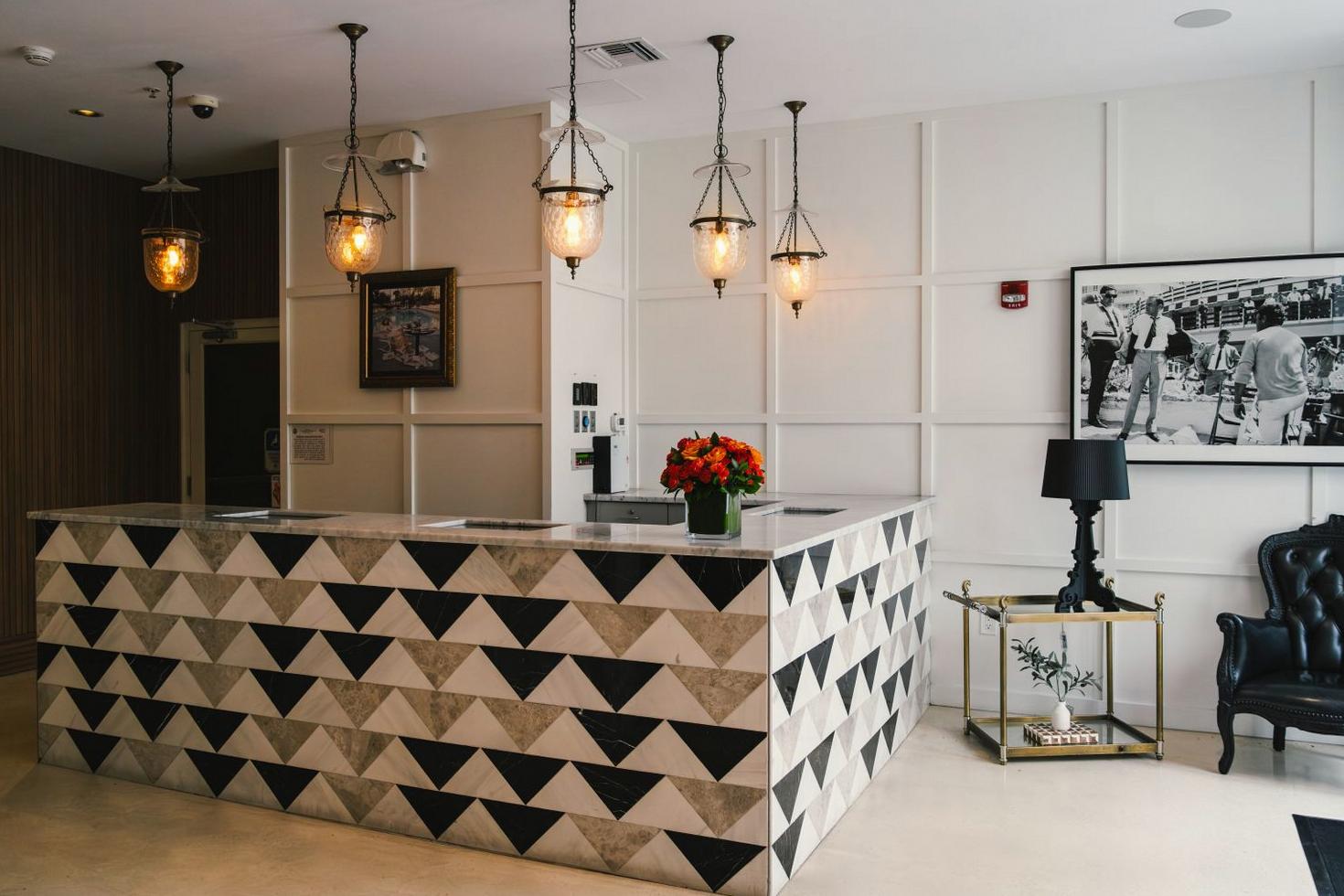 Montreal Skyline Suite
